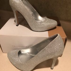 Silver sparkle stiletto heels pumps size 6.5 NWT